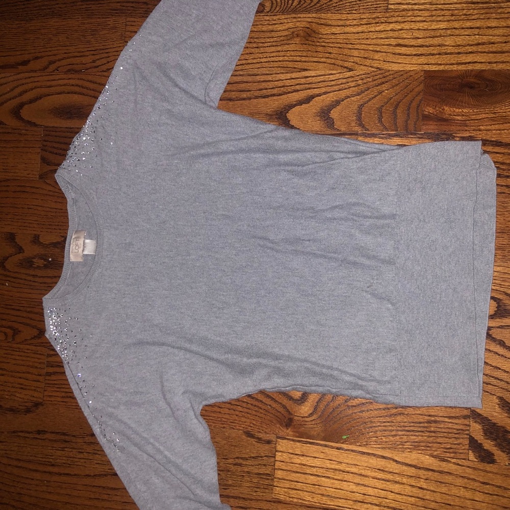 Cute gray long sleeve shirt with sparkles